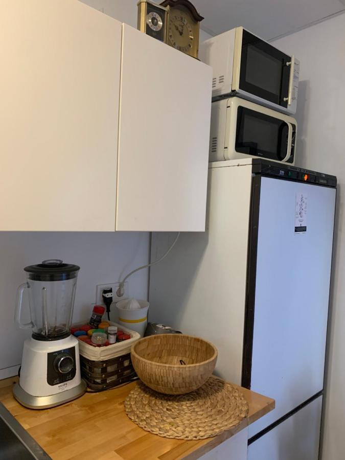 Estupenda Suite Con Entrada Independiente Cerca A Ifema Y Barajas Madri Exterior foto